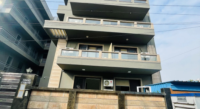 BluO Studio DLF Golf Course Road - Artemis, Забронировать Отель Гургаон 