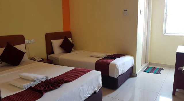 Трёхместный номер Standard c 1 комнатой Sun Inns Hotel Bandar Puchong Utama