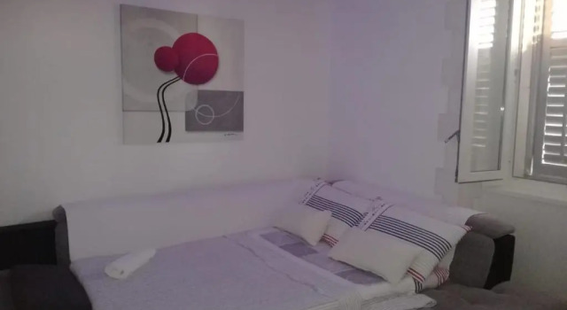 Апартаменты Stylish Theatre Apartments