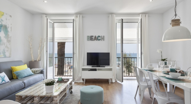 Sitges Group Beach Dreams
