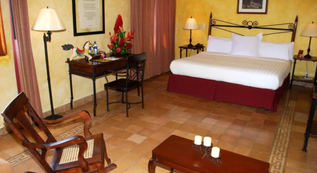 Полулюкс Hotel Dario Granada
