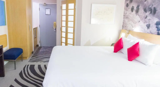 Двухместный номер Superior Novotel Toronto North York