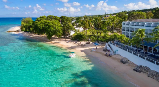 Полулюкс oceanfront Waves Resort & Spa, Barbados, An Autograph Collection All-Inclusive Resort