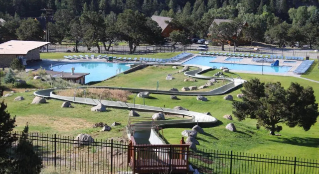 Двухместный номер Standard Mount Princeton Hot Springs Resort