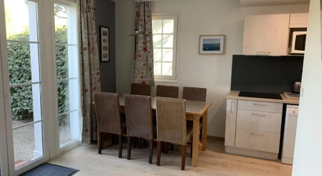 Maison Familiale avec Terrasse, 2 Chambres, Accès Plage et Golf - Animaux Bienvenus - FR-1-482-57, Забронировать Отель Фор-Маон-Плаж Somme Bay