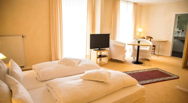 Двухместный номер Standard airhotel ROYAL
