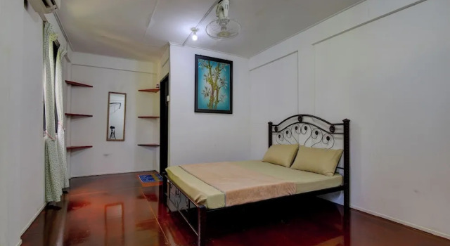 Номер Standard OYO HOME 90800 Rumah Pangi Homestay