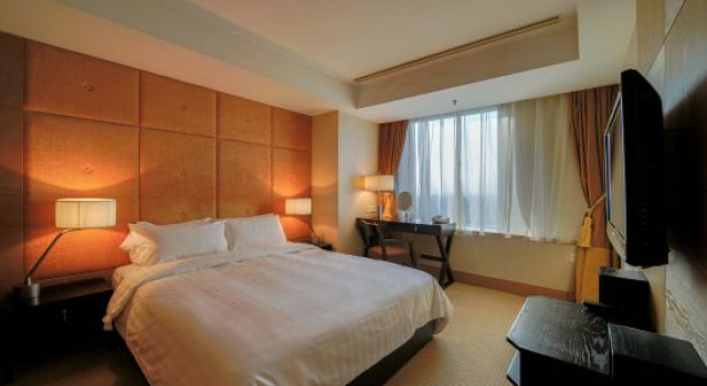 Люкс Jingguang Center Apartment