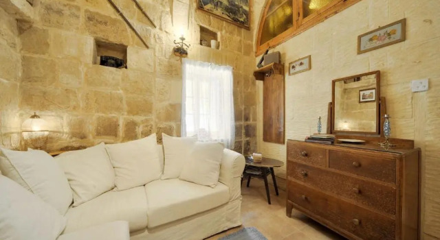 Gozo Break Farmhouses, Buchen Sie Hotel Kerċem Gozo