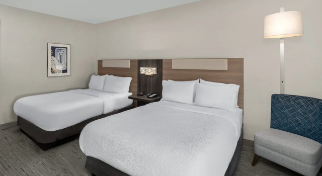 Четырёхместный номер Standard Holiday Inn Express - Hattiesburg West - Univ Area