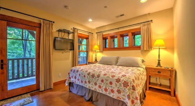 Cardinal's Cove - 1 Br Cabin, Забронировать Дом для отпуска Блэк-Маунтин Северная Каролина