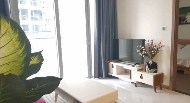 Апартаменты Comfort c 1 комнатой с балконом и с красивым видом из окна Vinhomes Binh Thanh Official Luxury Apartment