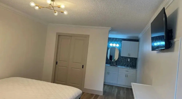 Ramada Cocoa Beach Area, Varaa Hotelli Cocoa West Space Coast