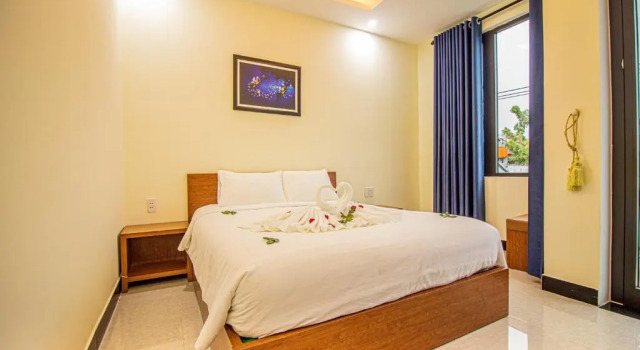 Двухместный номер Deluxe с балконом Gold Stone Hoi An Homestay