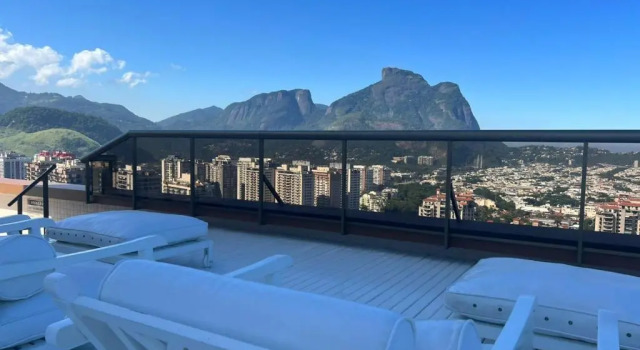 Апартаменты Apartamento em Condominio na Beira da Praia da Barra da Tijuca