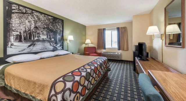 Двухместный номер Standard Super 8 by Wyndham Greenville