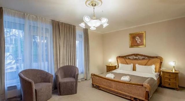 Апартаменты Grand Цокольный этаж с 2 комнатами Villa Alvīne Family Apart-Hotel