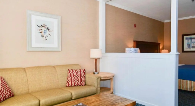 Номер Superior Avenue Inn & Spa