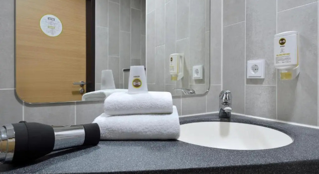 Двухместный номер B&B Hotel Koblenz-City