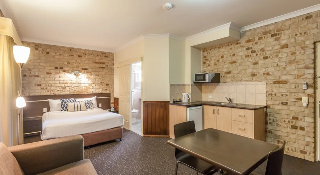 Standard Zimmer Highlander Motor Inn
