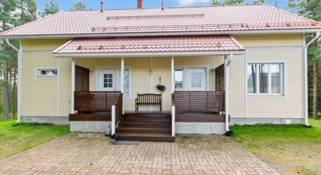 Nuottiniemi 7, Rezervovat Hotel Hotely v Sotkamo s parkováním, Parkování
