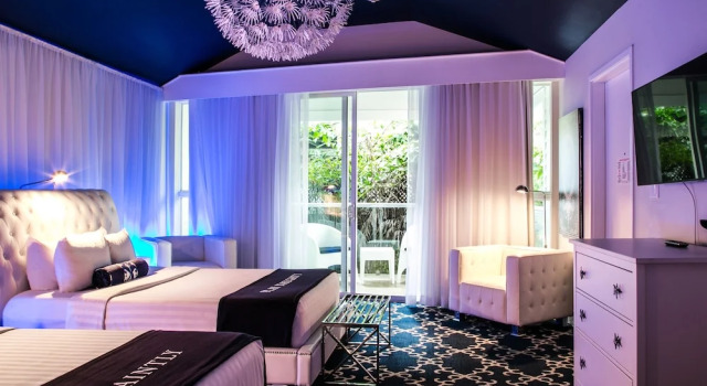 Четырёхместный номер Standard с балконом The Saint Hotel Key West, Autograph Collection, Adult Only