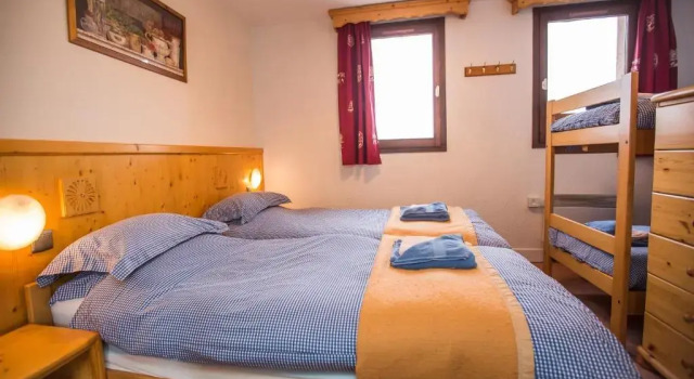 Четырёхместный номер Standard Hotel lAigle