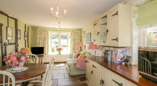 Waveney Cottage, Varaa Lomakoti Mökit kohteessa Merseyside, Mökki
