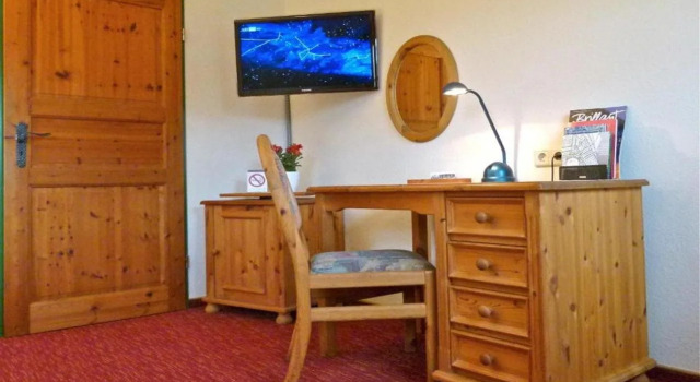 Hotel Am Steendamm, Забронировать Отель Ойтен Верден