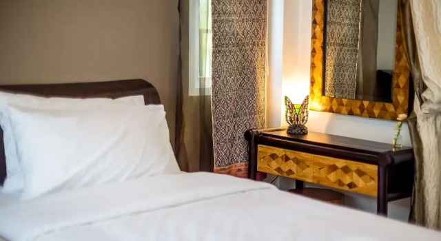 The secret villa in the heart of Hua Hin, Забронировать Вилла Хуахин провинция Прачуапкхирикхан