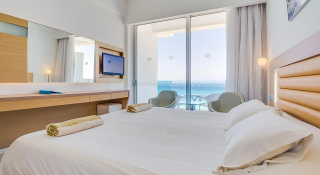 Standardní Dvoulůžkový s manželskou postelí pokoj a výhledem na moře Vrissaki Beach Hotel