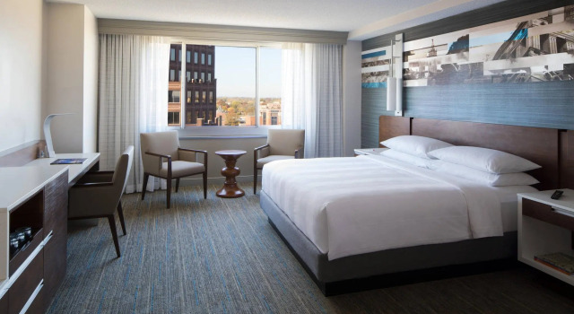 Двухместный номер Executive Kansas City Marriott Country Club Plaza