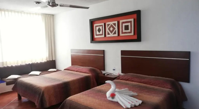 Четырёхместный номер Standard Hotel Los Girasoles