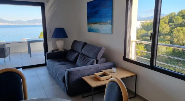 Апартаменты Superbe appartement T3 face mer baie Ajaccio