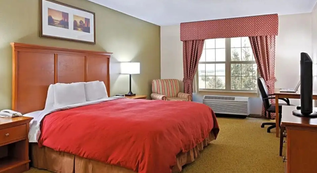 Номер Standard Country Inn & Suites by Radisson, Sycamore, IL