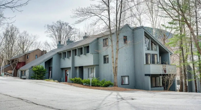 Loon Mountain Townhome w/ Pool + Slope Views!
