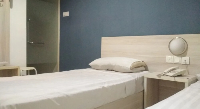 Ms City Hotel by OYO Rooms