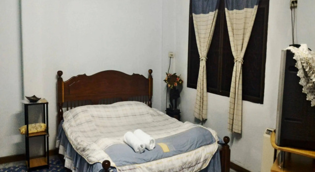 Ban Hao Hotel 2, Varaa Hotelli Hotellit North-Eastern Thailand pysäköinnillä, Pysäköinti
