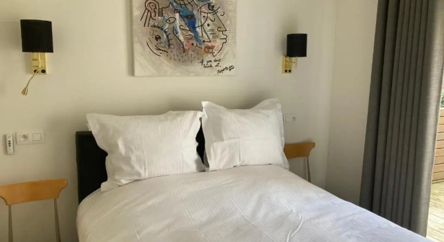 Полулюкс RS10 B&B Turnhout