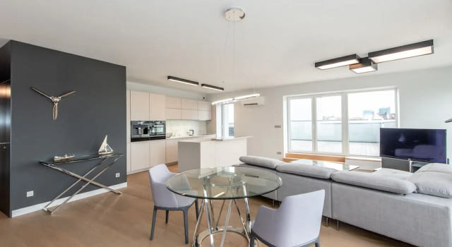 Super-Apartamenty Penthouse, Забронировать Апартаменты/квартира Отели Познани с парковкой, рядом с Children Hospital in Poznań, Парковка