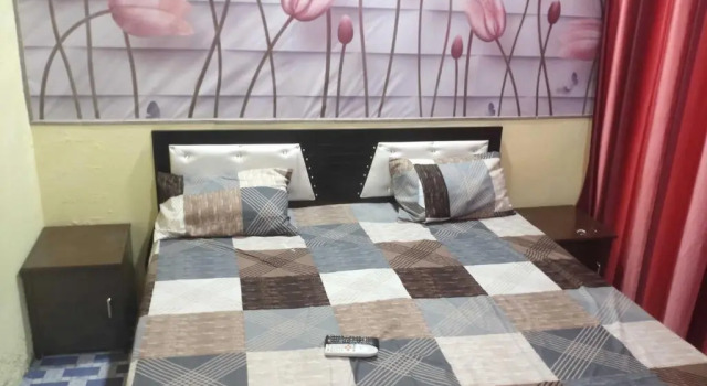 Oyo Home Safe In, Забронировать Отель Рохтак штат Харьяна