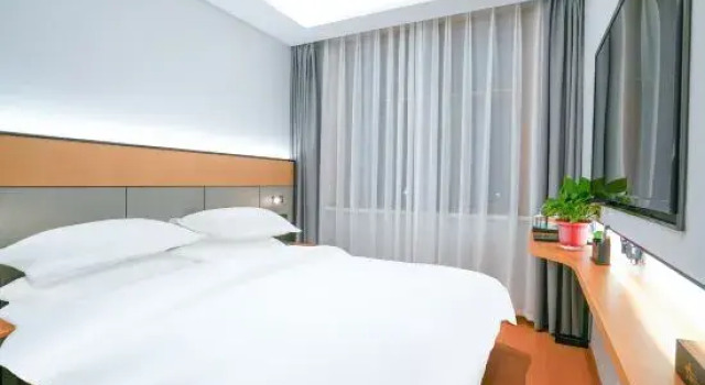 Vuode makuusalissa Hotel Linxia Perlanti