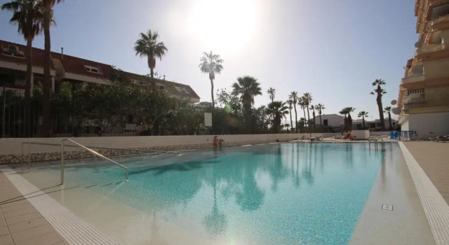 Апартаменты Apartment with terrace in Playa de Las Americas