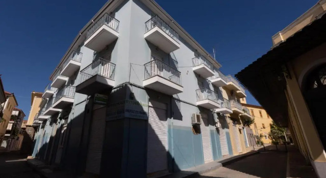 Jasmine - Apartment in Kalamata, Забронировать Апартаменты/квартира Апартаменты периферийной единицы Мессения, Апартаменты/квартира