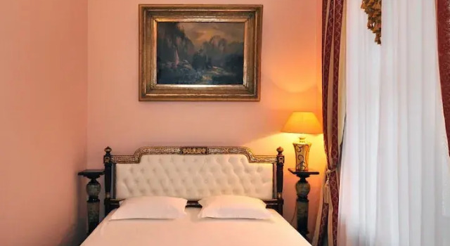 Номер Standard Queen Valery Hotel