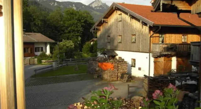 Ferienwohnung Regauer, Varaa Hotelli Fischbachau German Alps