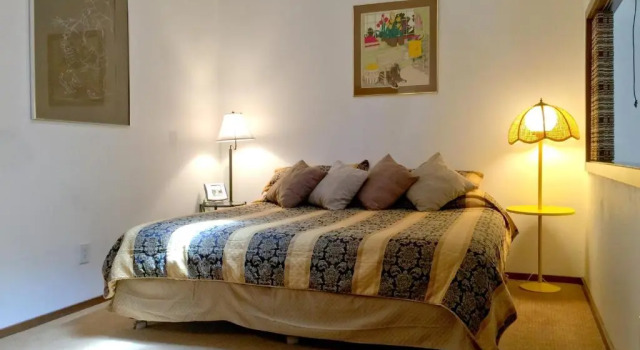Snowater Condo #31 - 2 Story Condo with WiFi- Sleeps 4 - Beautifully decorated!, Prenota Hotel Hotel e alloggi a Glacier, Hotel