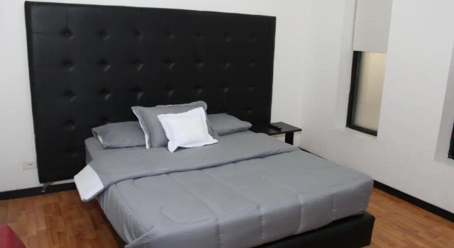 Одноместный номер Standard Hotel Dorado Plaza Bogota