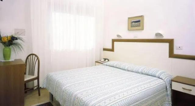 Трёхместный номер Standard Hotel Bolivar
