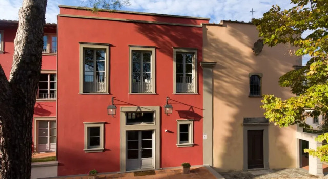 Villa Rignano Residence, Buchen Sie Villa Hotels in Valdarno mit Pool, Schwimmbad